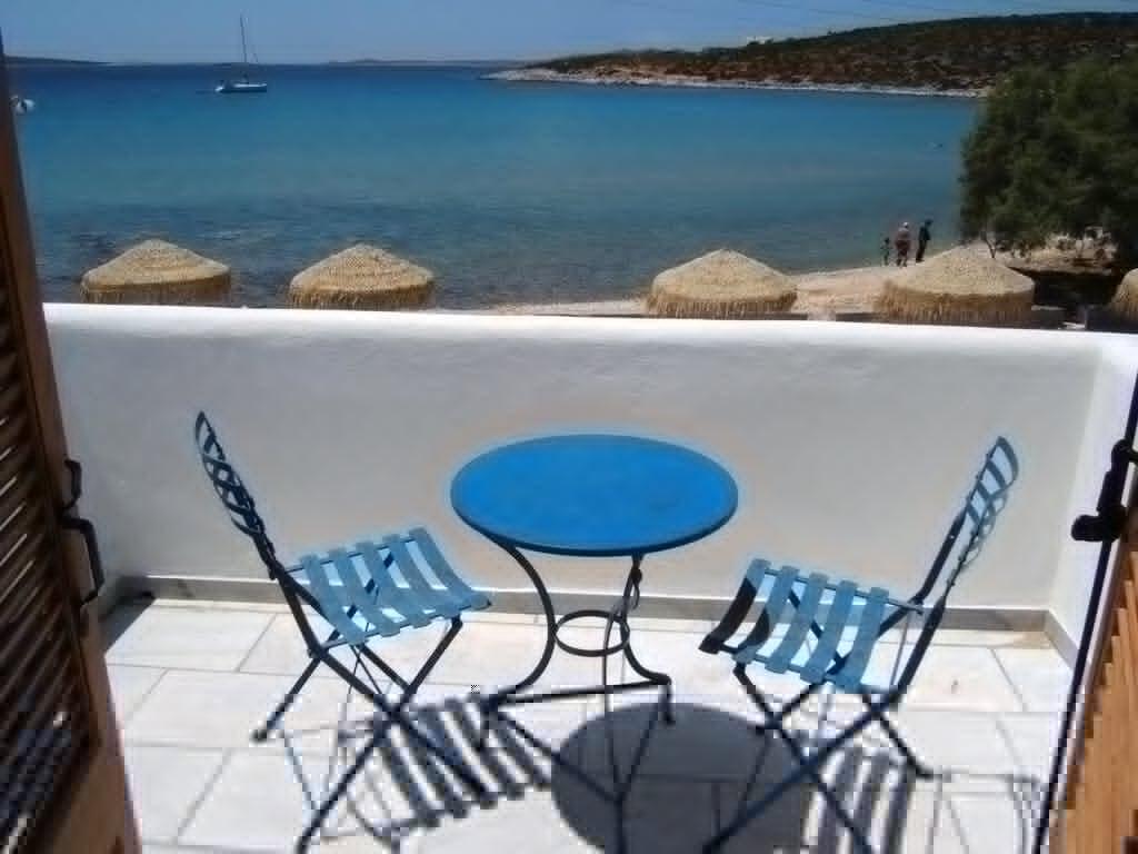 Galatis Beach Hotel Alikí 外观 照片