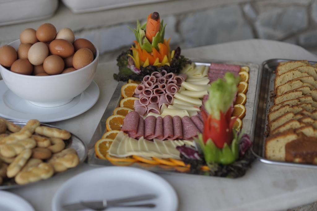 Galatis Beach Hotel Alikí 外观 照片