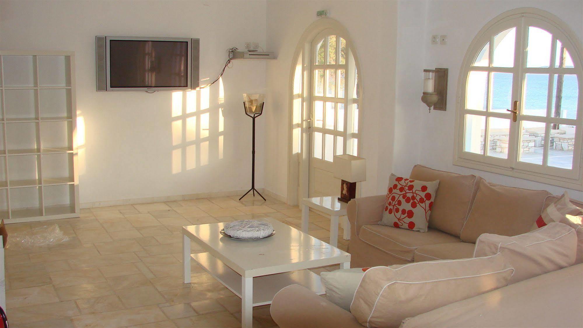 Galatis Beach Hotel Alikí 外观 照片
