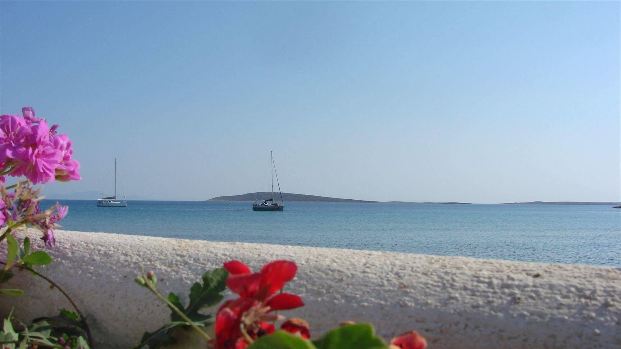 Galatis Beach Hotel Alikí 外观 照片